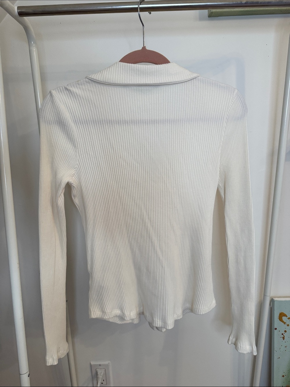 Calvin Klein Slim Fit Ivory Ribbed Button-Front Shirt size M - Picture 3 of 3